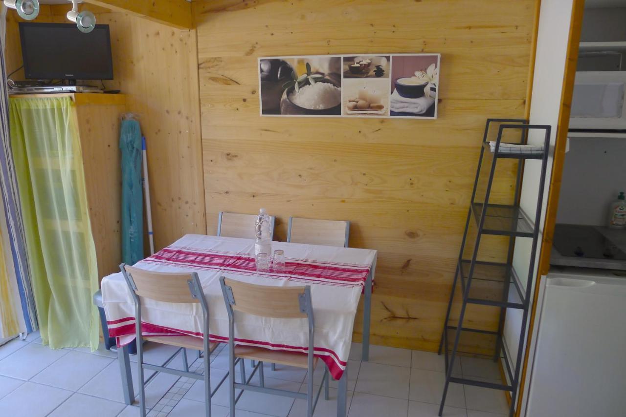 Chalet 407 Khelus-Club グジャン・メストラ エクステリア 写真