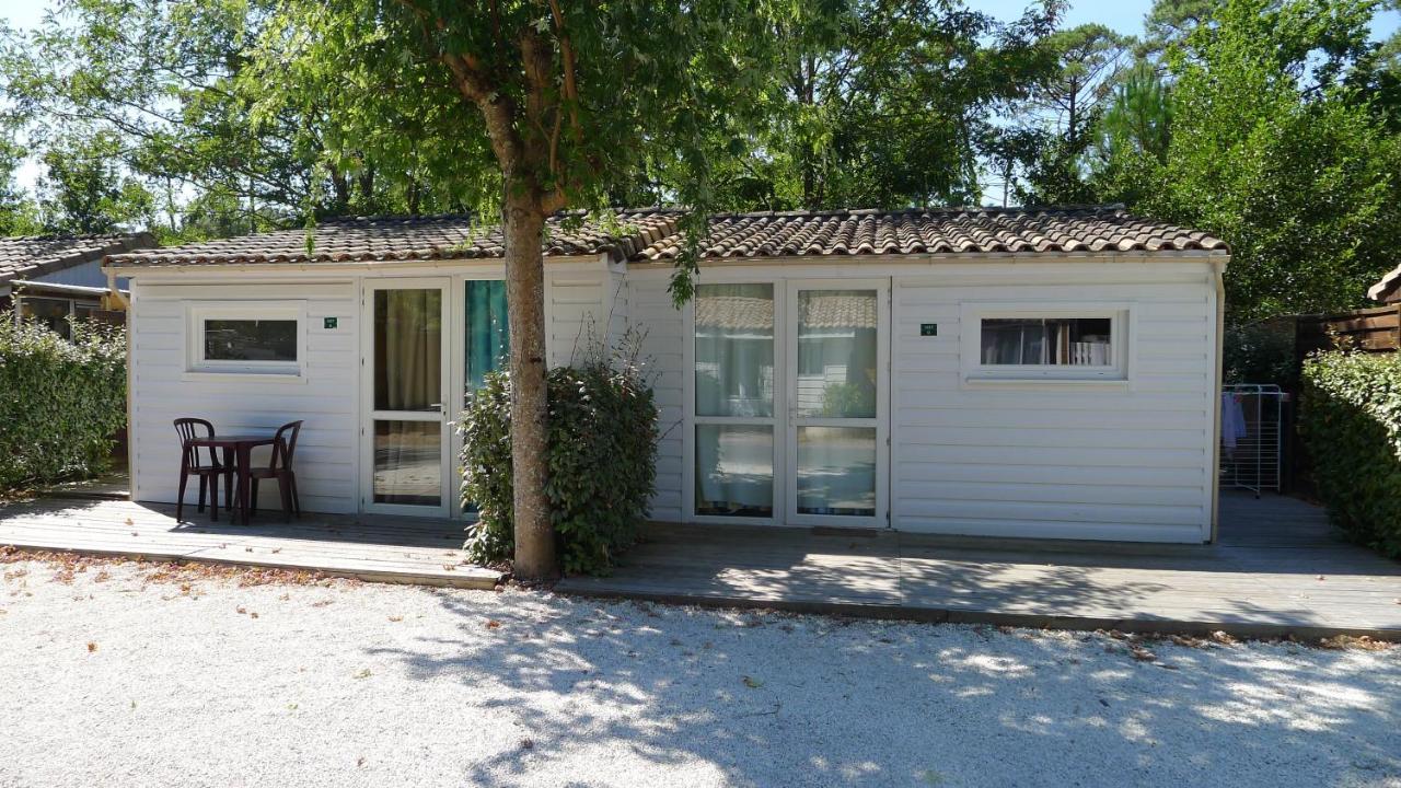 Chalet 407 Khelus-Club グジャン・メストラ エクステリア 写真